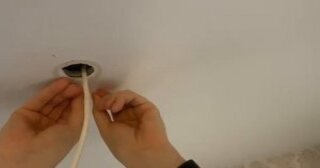 Установка люстры в Красном Сулине в октябре