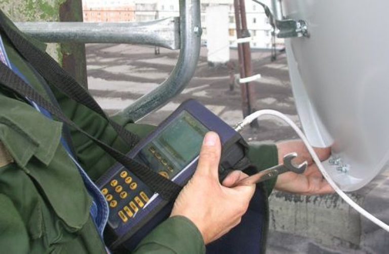Установка спутниковой антенны в Красном Сулине в октябре